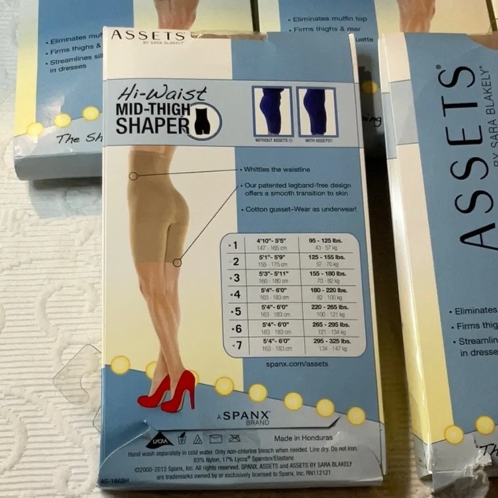 ASSETS by Sara Blakely Hi-Waist Mid-Thigh Shaper - Nude.